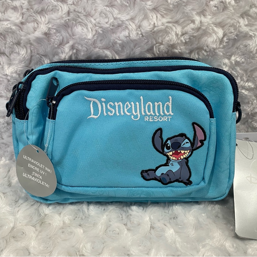 Disneyland Resort Blue Stitch Crossbody Bag/ Fanny pack